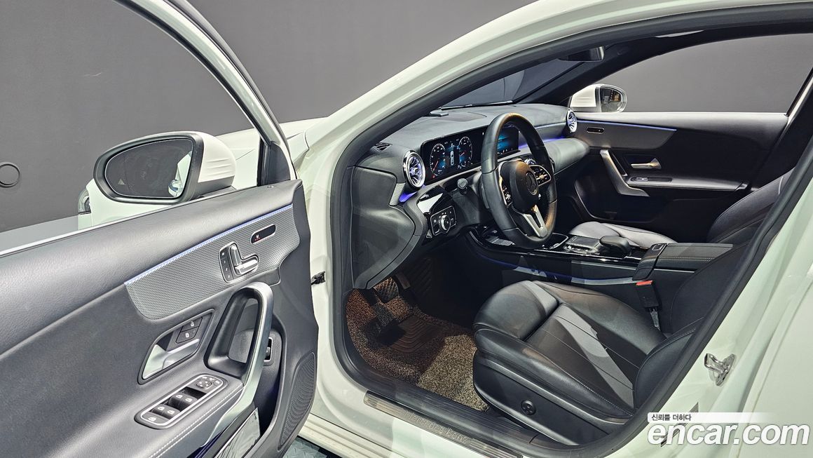 Mercedes-Benz A-Class 2021