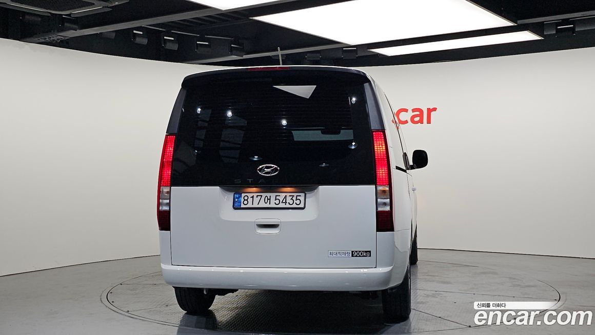 Hyundai Staria 2023