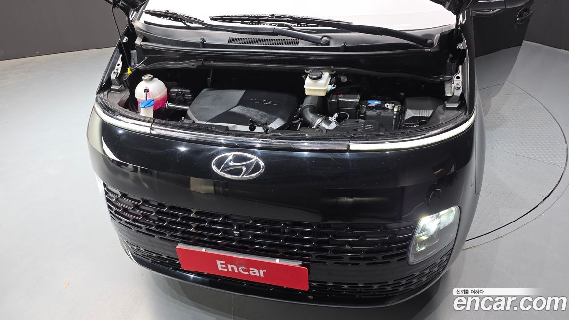 Hyundai Staria 2022
