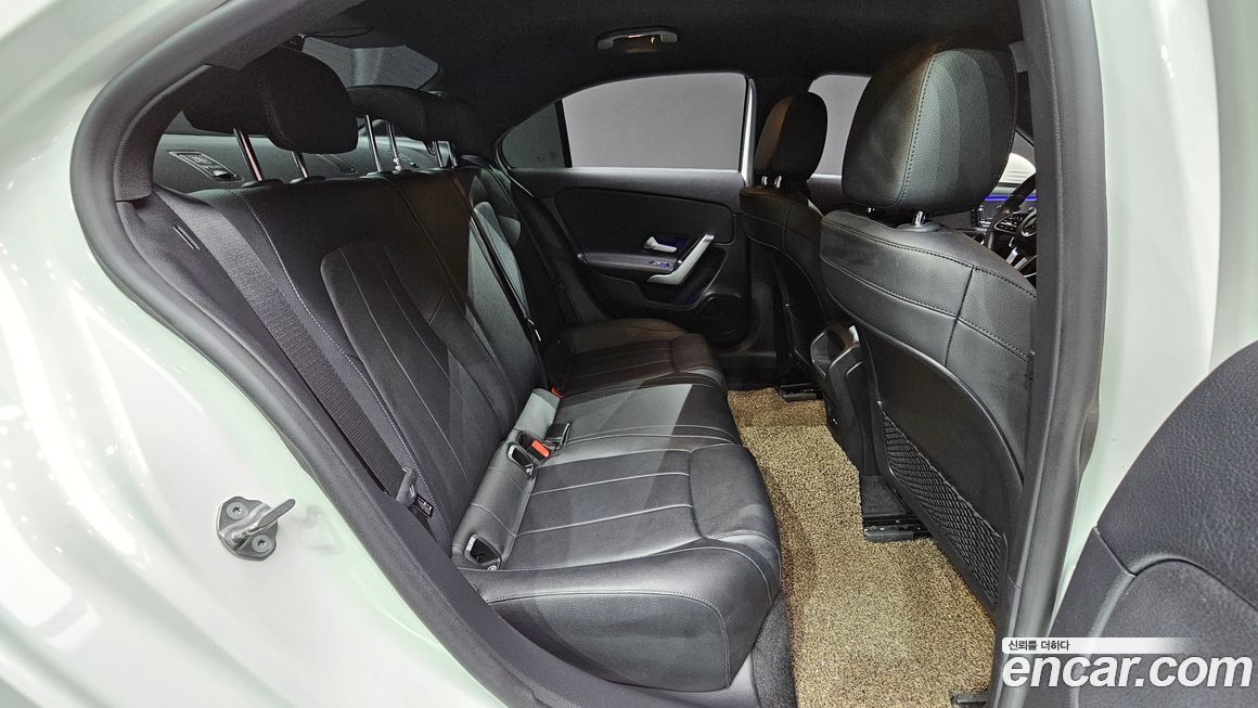 Mercedes-Benz A-Class 2021