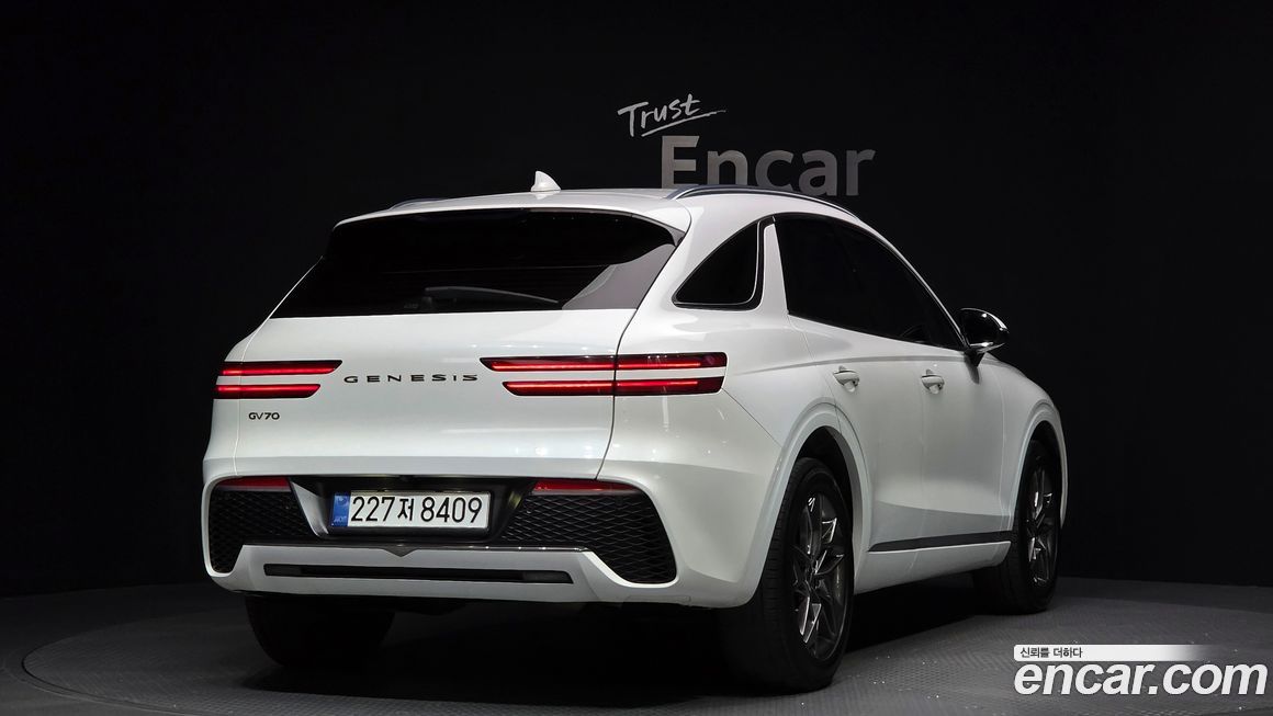 Genesis GV70 2021