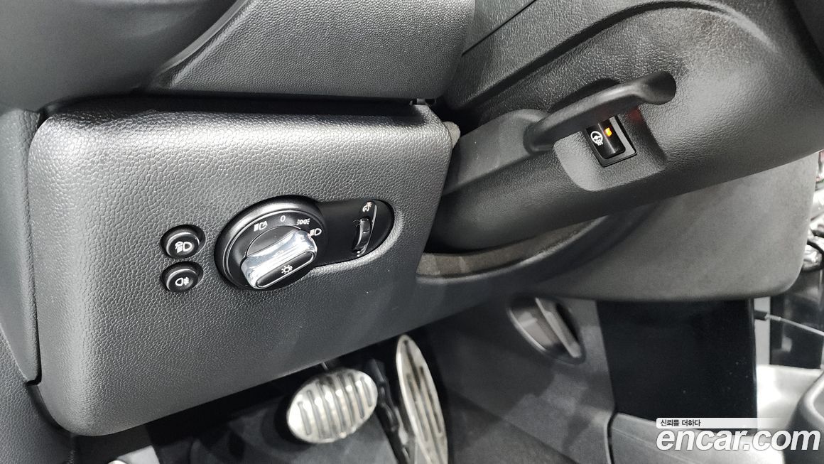 Mini Cooper Convertible 2022