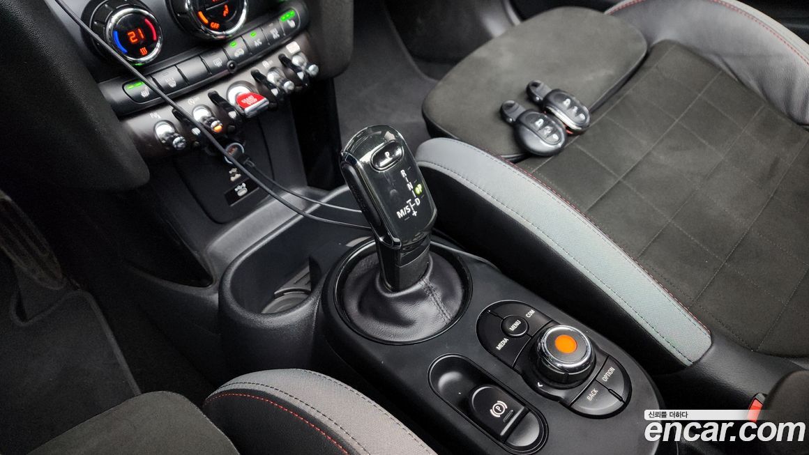 Mini Cooper Convertible 2022