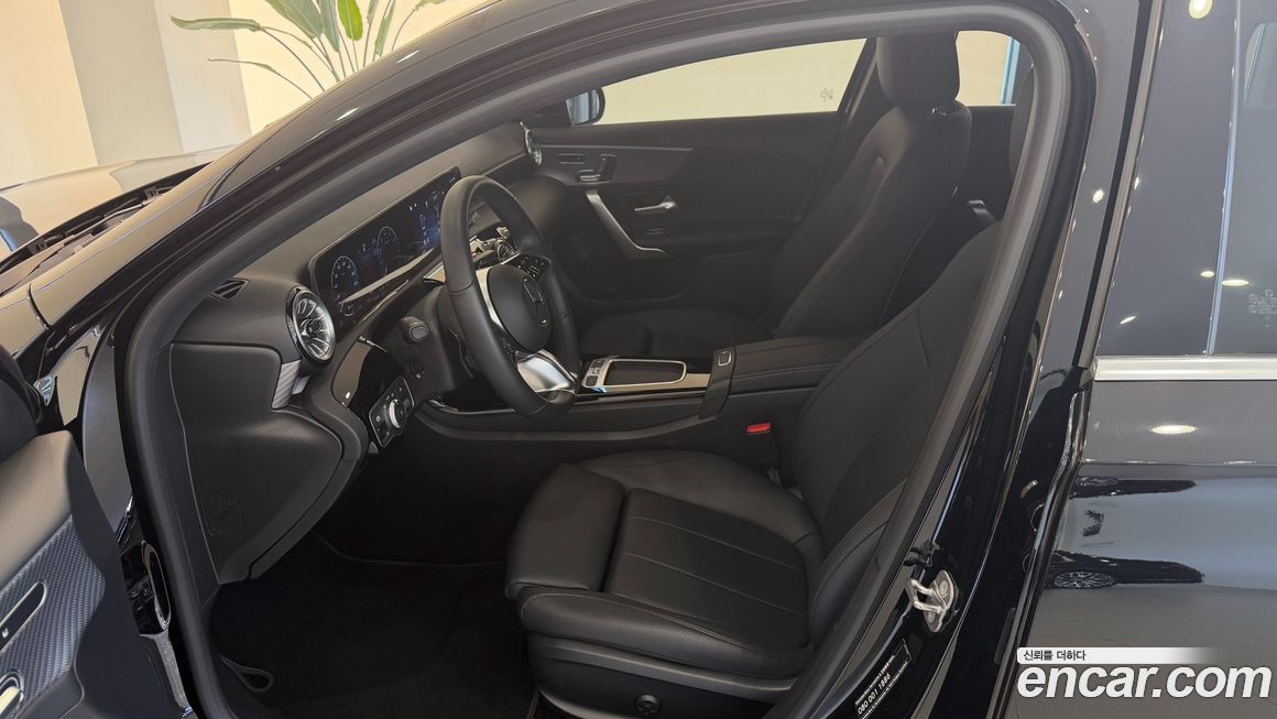 Mercedes-Benz A-Class 2024