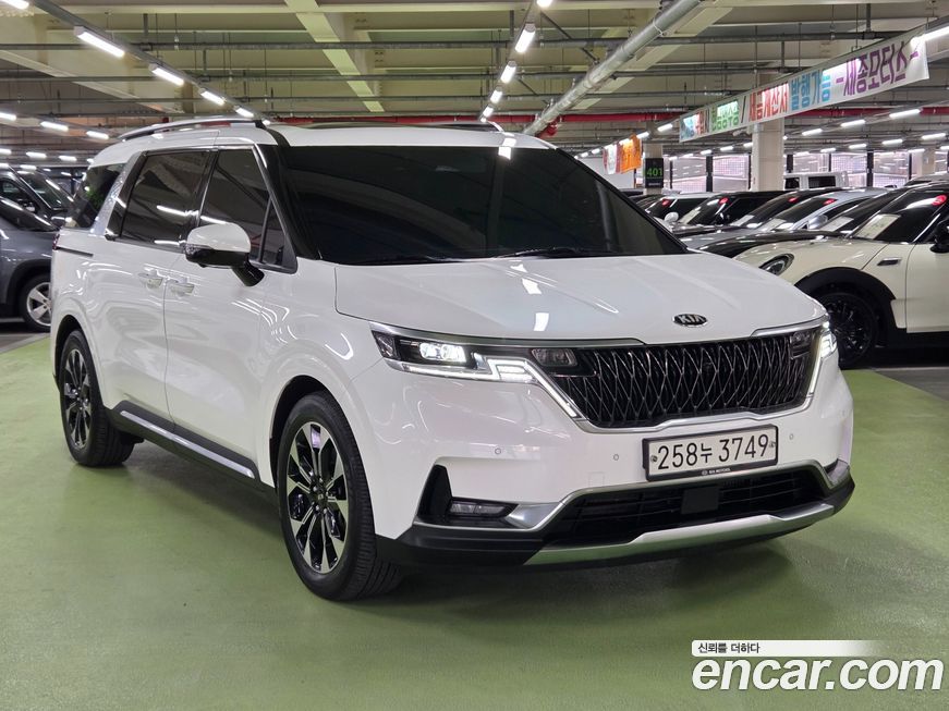 Kia Canival 2021