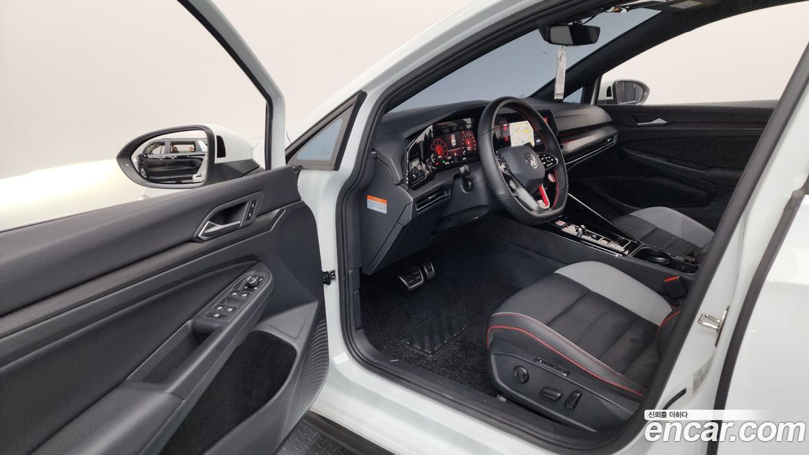 Volkswagen Golf 2023