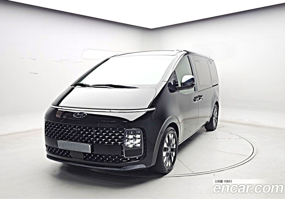 Hyundai Staria 2022