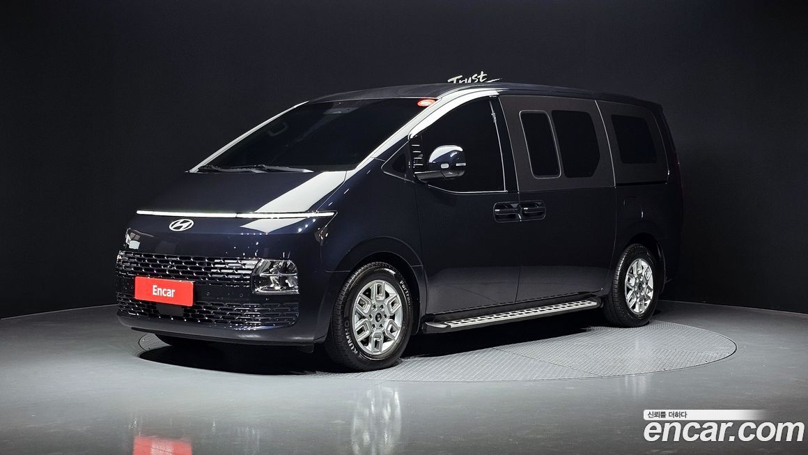 Hyundai Staria 2025