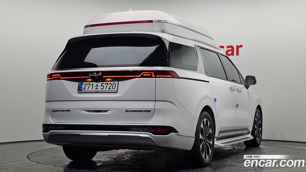 Kia Canival 2021