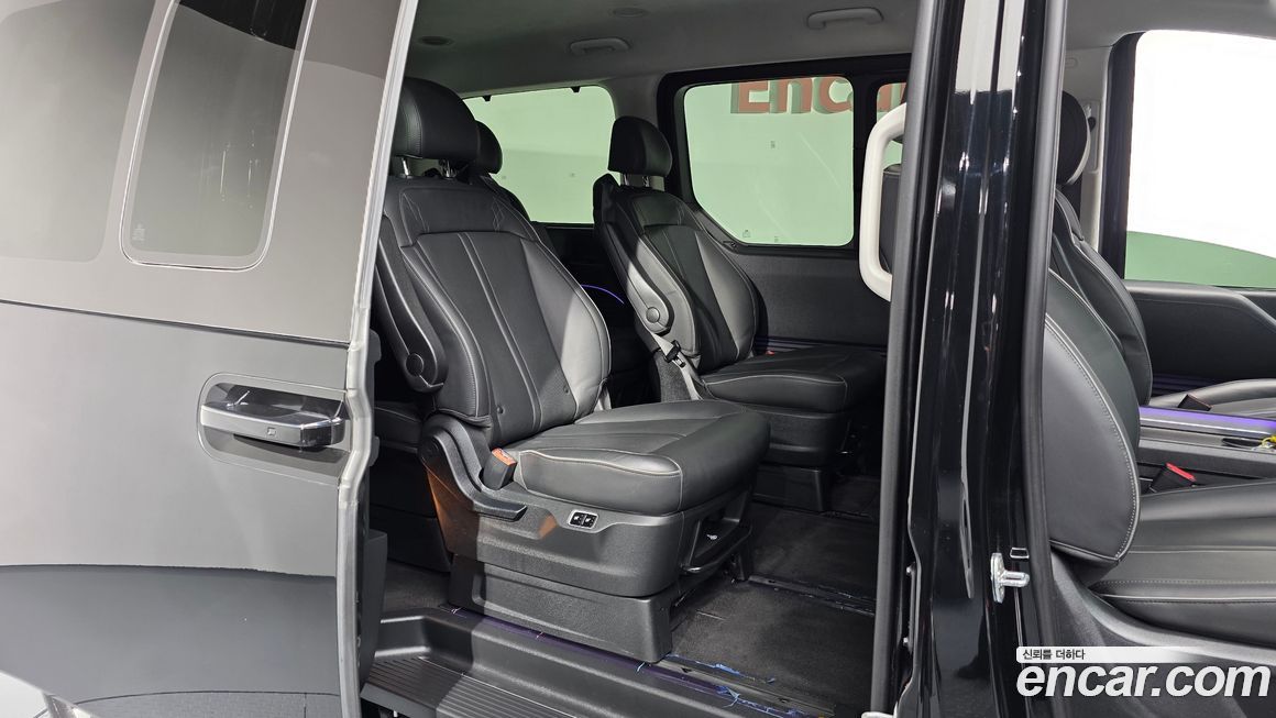 Hyundai Staria 2022