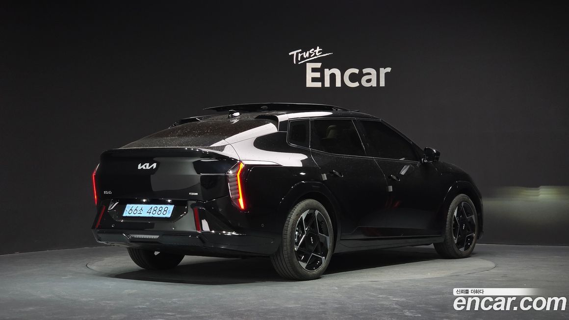 Kia EV4 2026
