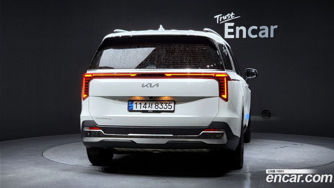 Kia Canival 2025