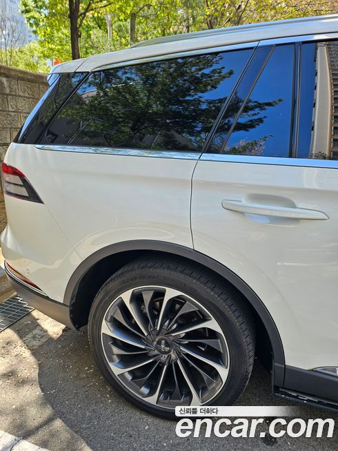 Lincoln Aviator 2021