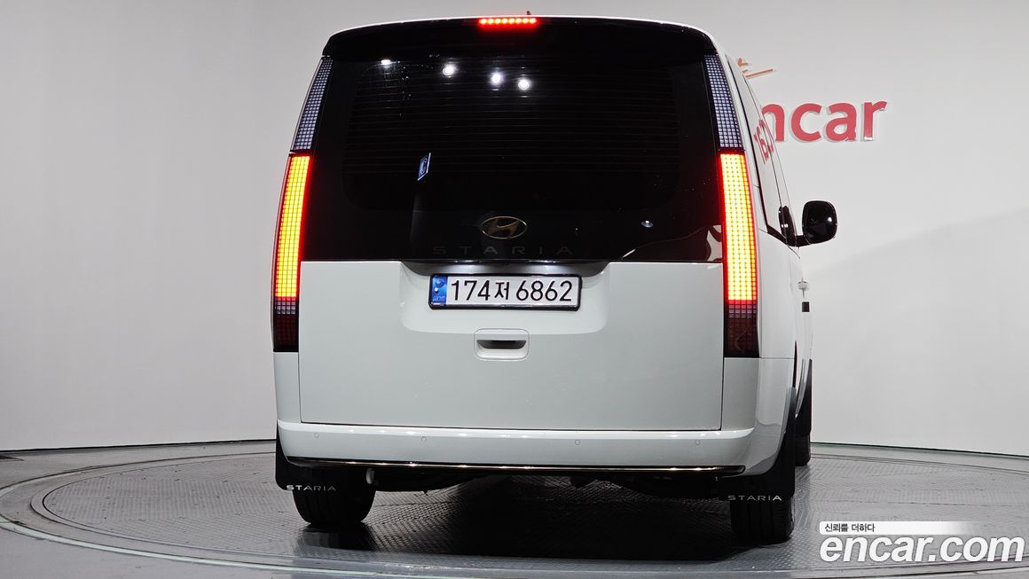 Hyundai Staria 2025
