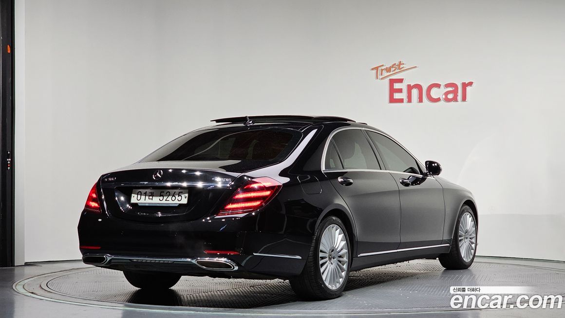 Mercedes-Benz S-Class 2019