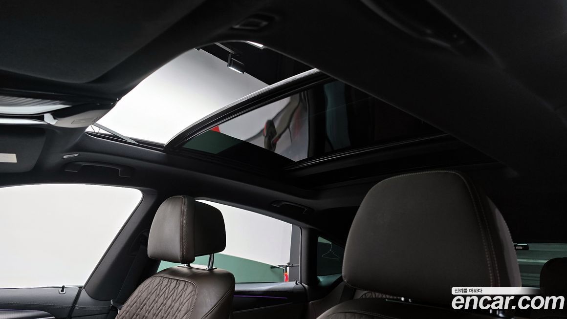 BMW Gran Turismo 2023