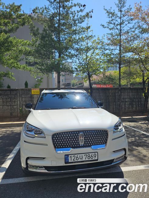 Lincoln Aviator 2021