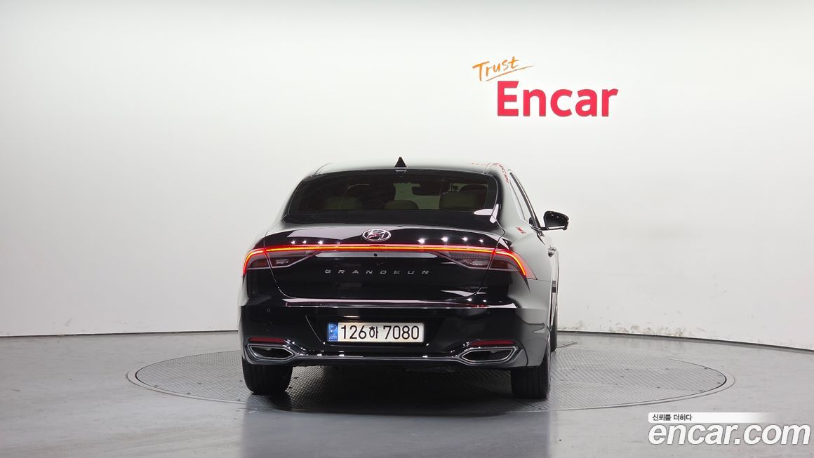 Hyundai Grandeur 2022