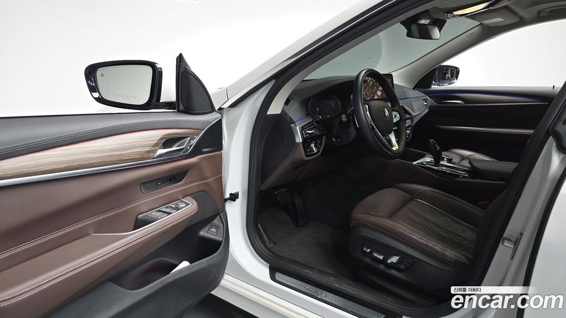 BMW Gran Turismo 2023