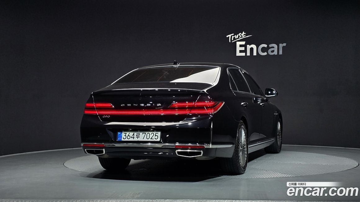 Genesis G90 2021
