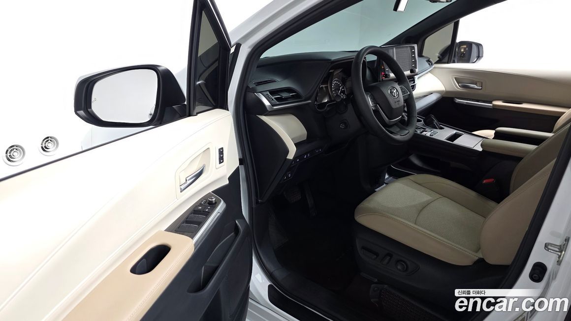Toyota Sienna 2024