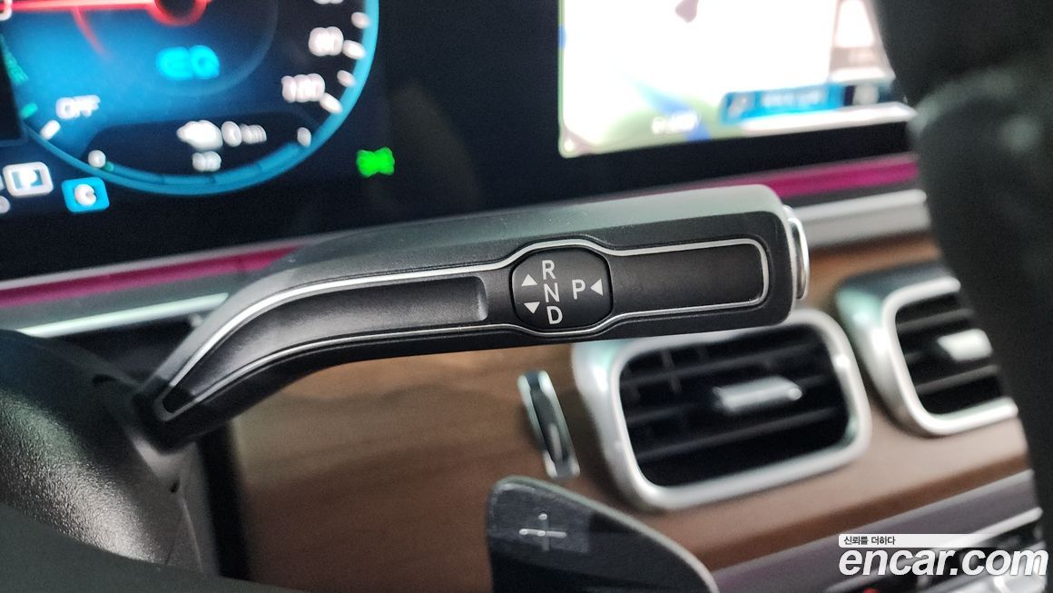 Mercedes-Benz GLE-Class 2021