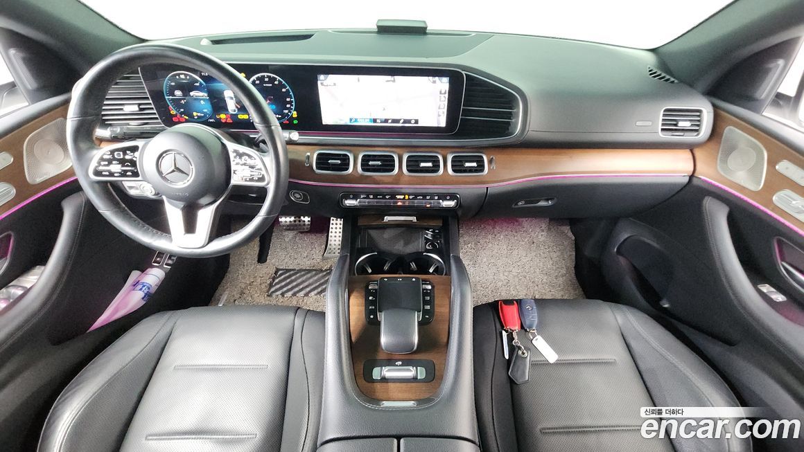 Mercedes-Benz GLE-Class 2021