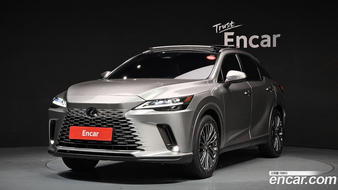 Lexus RX 2025
