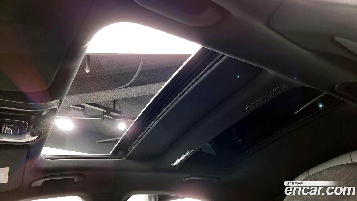 Mercedes-Benz S-Class 2021