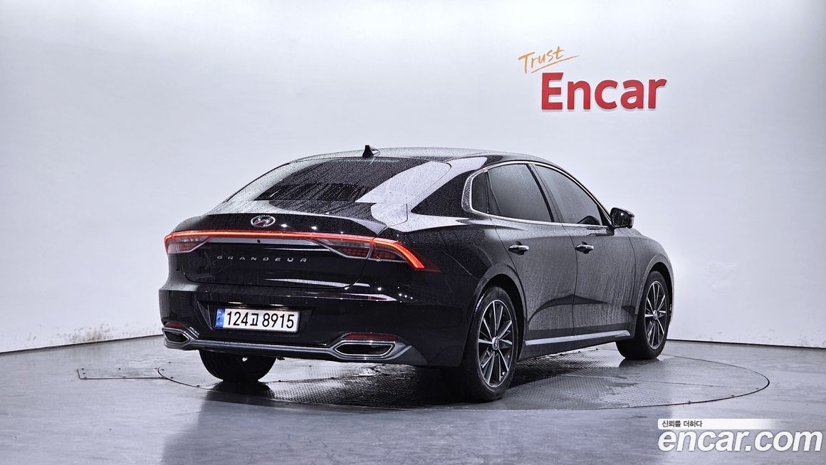 Hyundai Grandeur 2020