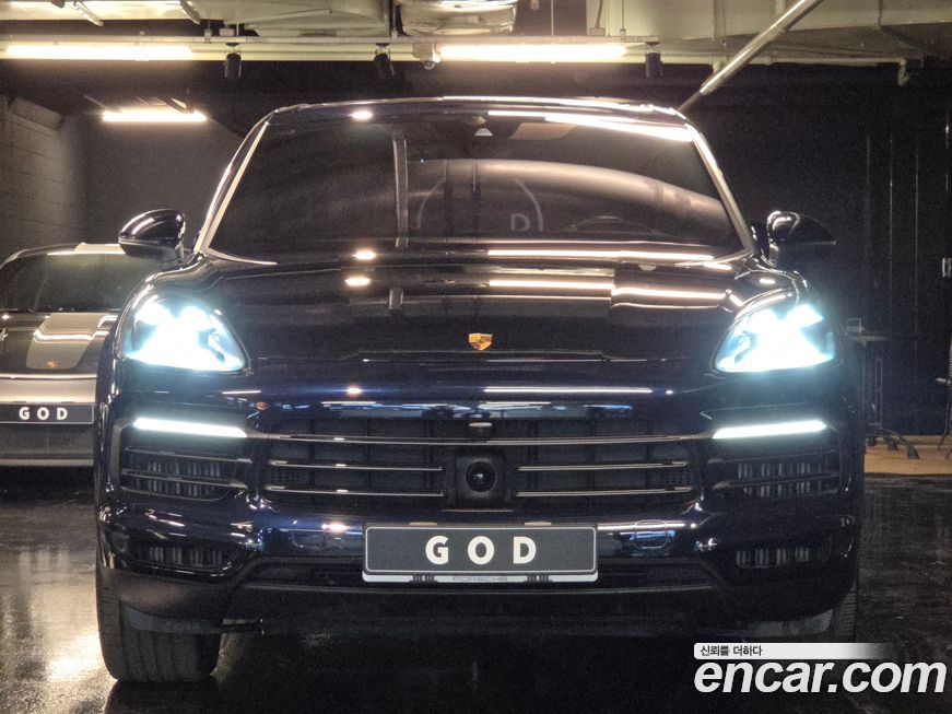 Porsche Cayenne 2021