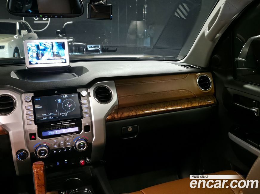 Toyota Tundra 2020