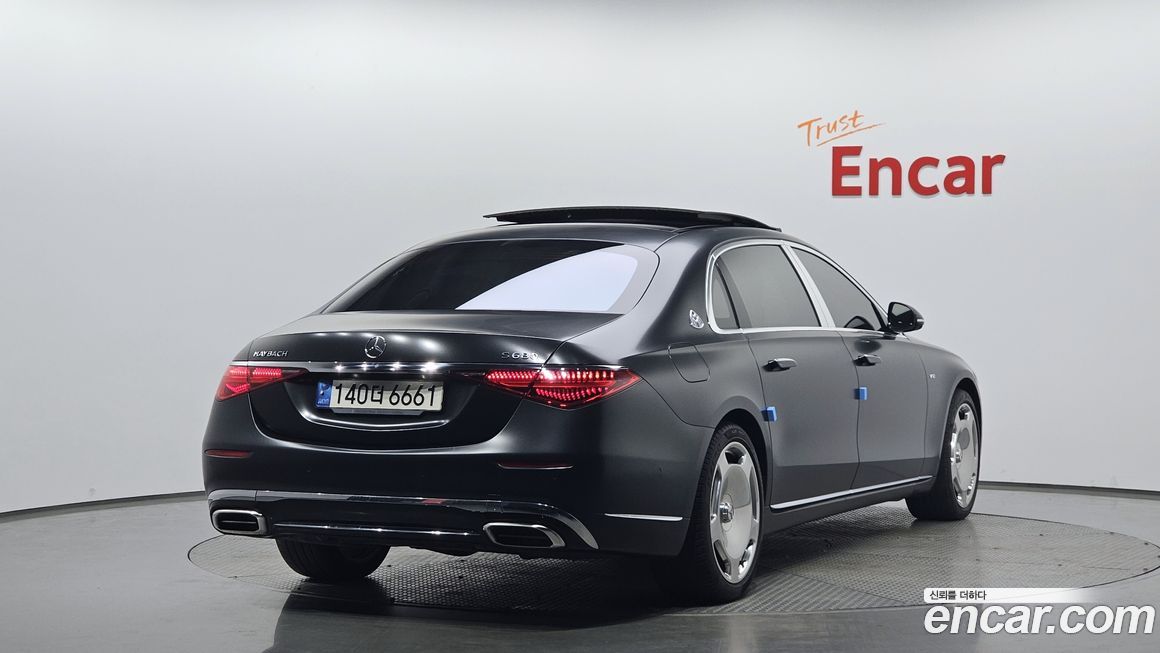 Mercedes-Benz S-Class 2022