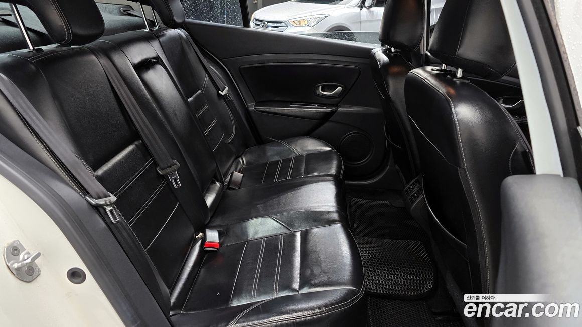 Renault-KoreaSamsung SM3 2014