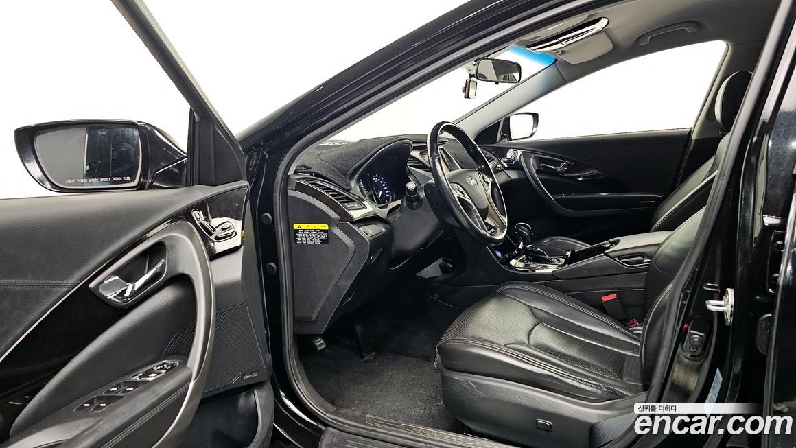 Hyundai Grandeur 2012