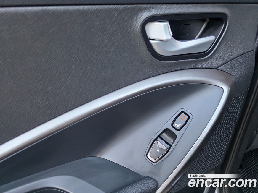 Hyundai Santafe 2016