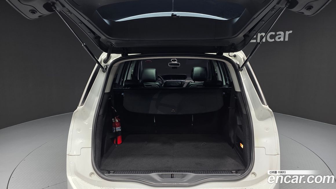 Citroen-DS C4 Picasso 2017