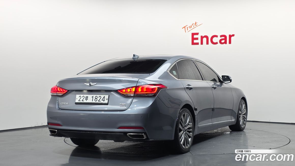 Hyundai Genesis 2014