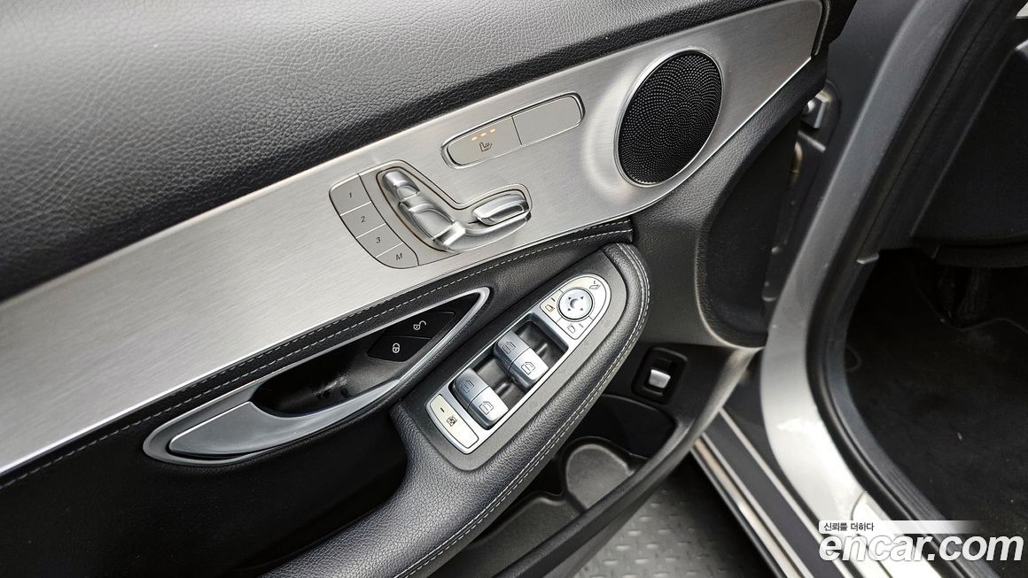 Mercedes-Benz C-Class 2015