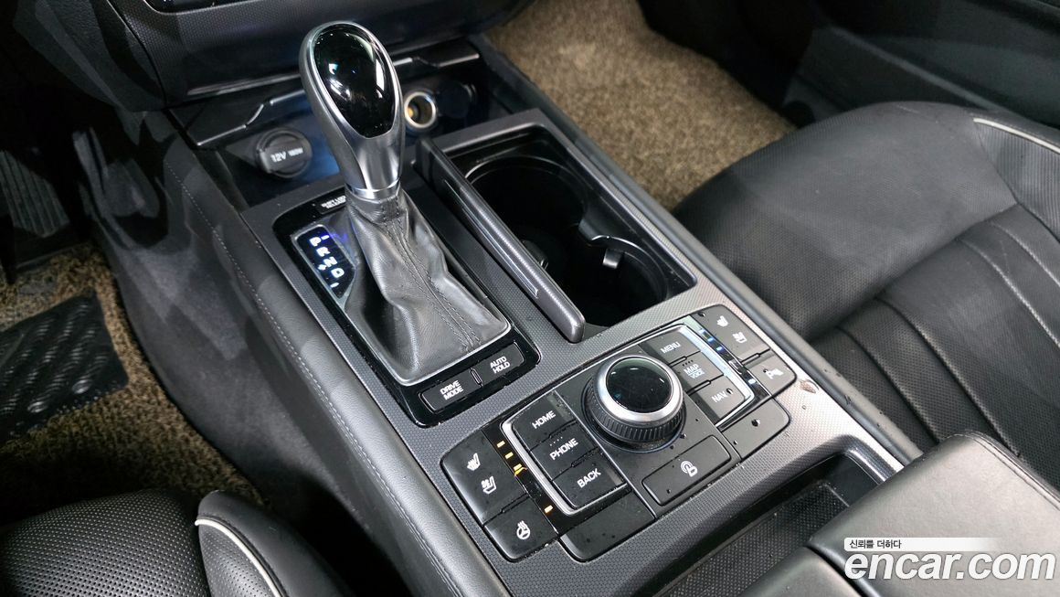 Hyundai Genesis 2014