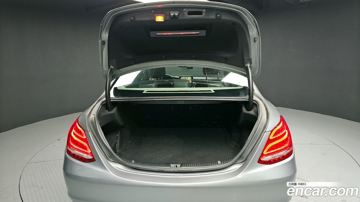 Mercedes-Benz C-Class 2015