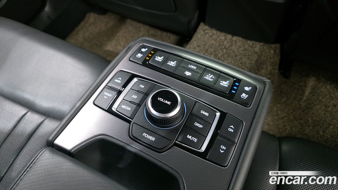 Hyundai Genesis 2014