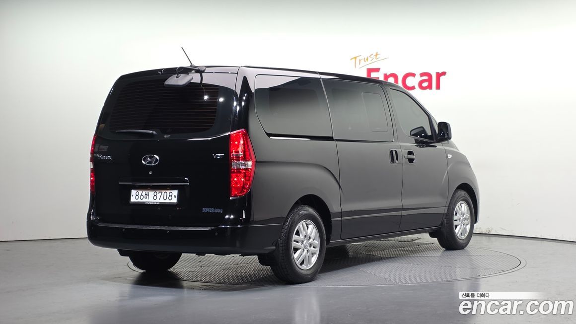 Hyundai Starex 2017