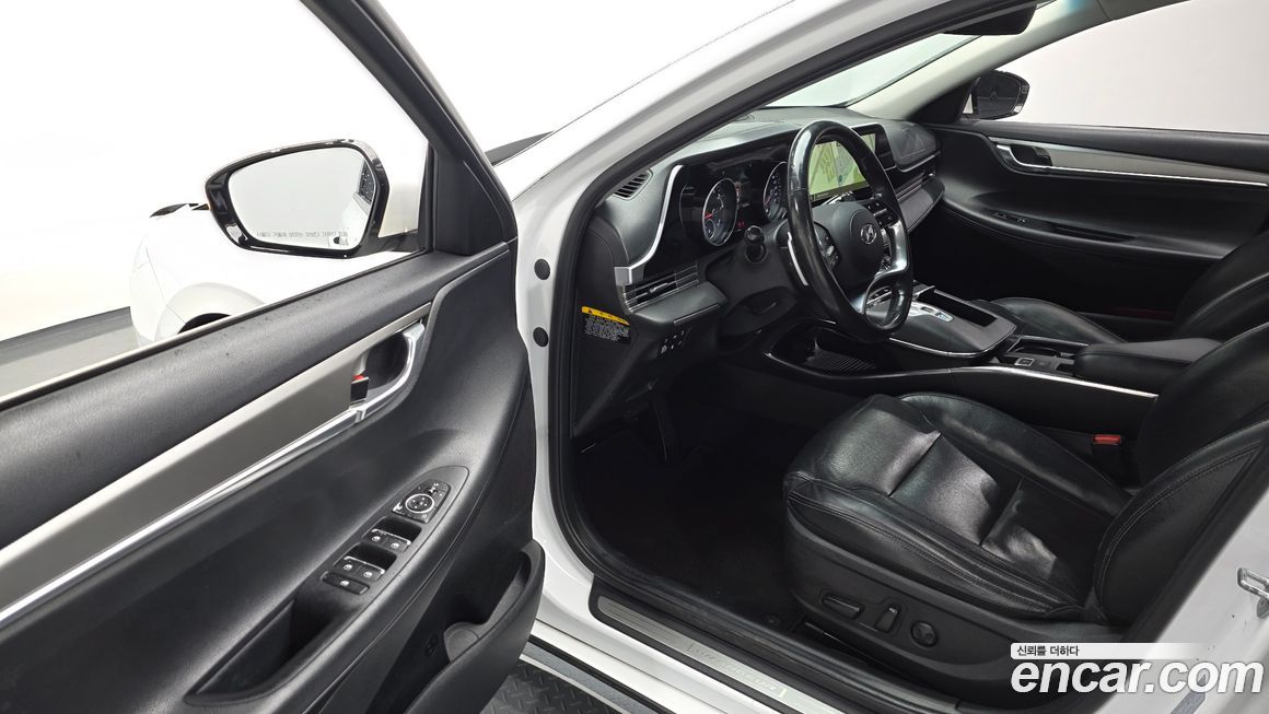 Hyundai Grandeur 2020