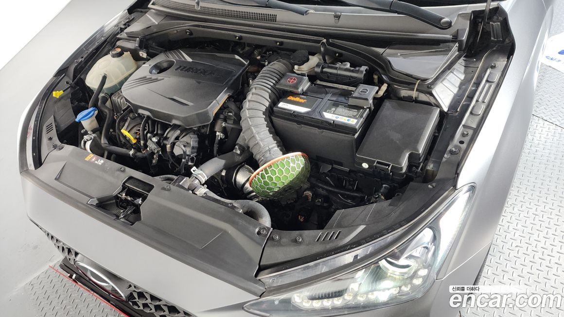 Hyundai Veloster 2018