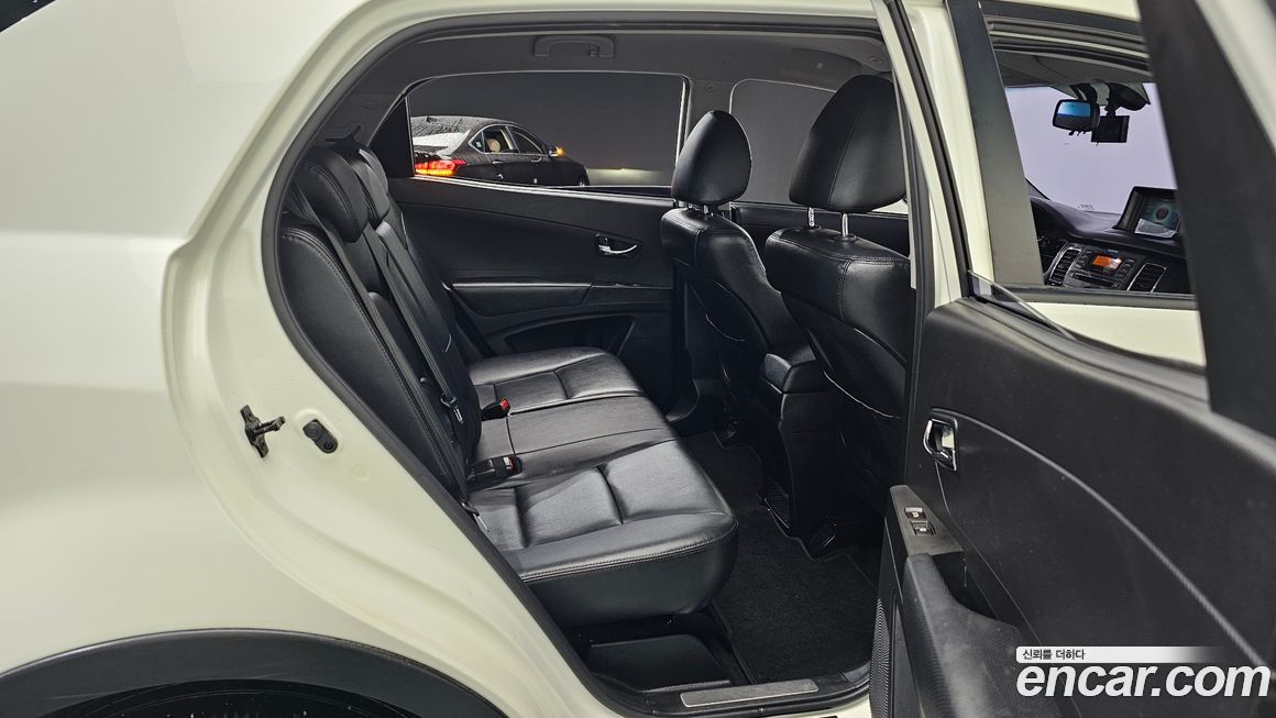 KG_Mobility_Ssangyong KORANDO 2013