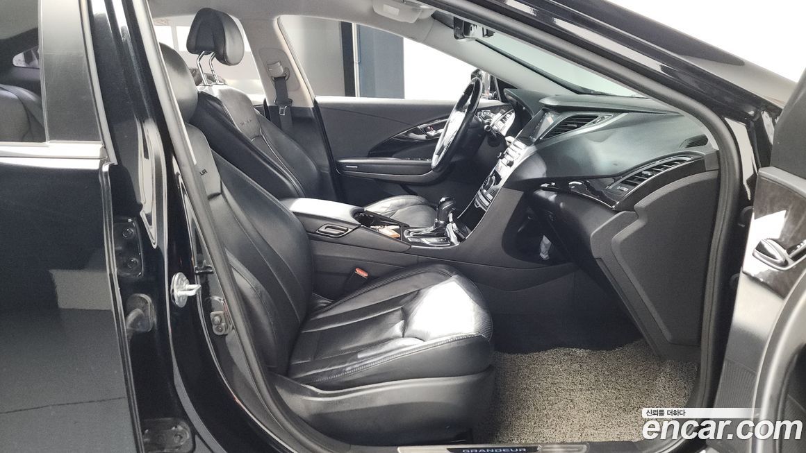 Hyundai Grandeur 2016