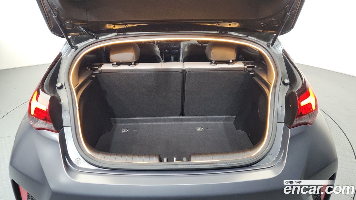 Hyundai Veloster 2018