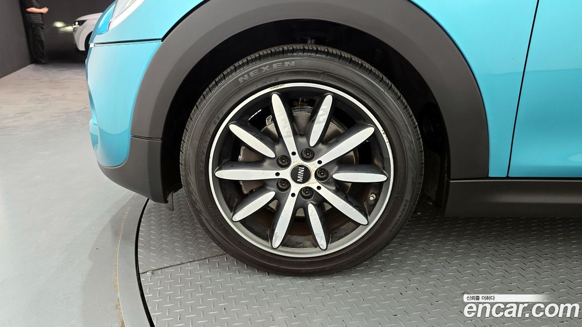 Mini Cooper Convertible 2017