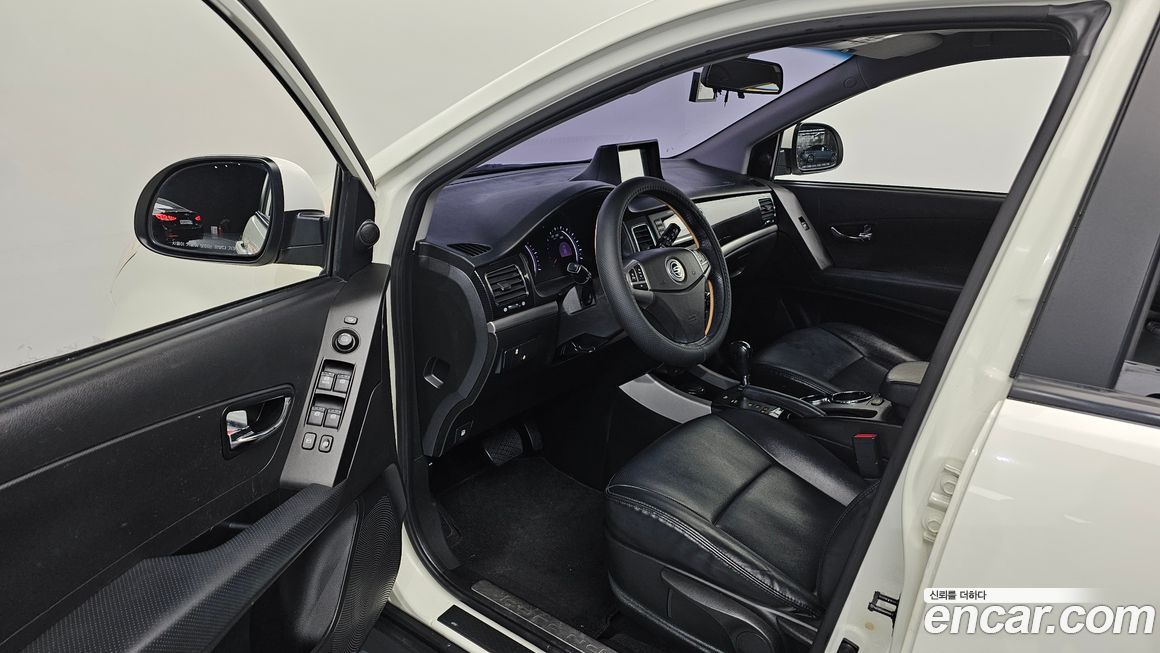 KG_Mobility_Ssangyong KORANDO 2013